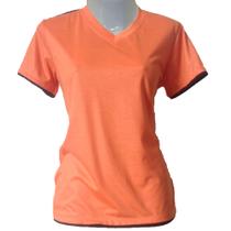 camiseta em malha feminina