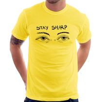 Camiseta Eyes Stay Sharp - Foca na Moda