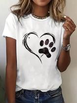 Camiseta Feminina Basica Estampa Coração Pata Cachorro Amor Adicionar aos favoritos