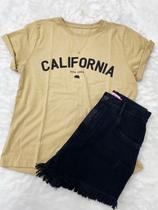Camiseta Feminina Bege Califórnia Urso