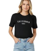 Camiseta Feminina California 1991 Algodão Fio 30.1 Manga Curta Gola Redonda Toque Macio, Respirável, Confortável, Modela Perfeitamente ao Corpo Camiseta Feminina California 1991 Algodão Fio 30.1 Manga Curta Gola Redonda Toque Macio, Respirável, Confortável, Modela Perfeitamente ao Corpo
