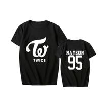 Camiseta Feminina De Manga Curta TWICE Para Concerto - Lin Nilian, MOMO, Zhou Tzuyu, Mina - Camiseta