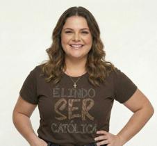 Camiseta Feminina É Lindo Ser Católica Strass Algodão Cor:BeigeTamanho:G3 Camiseta Feminina É Lindo Ser Católica Strass Algodão Cor:BeigeTamanho:G3