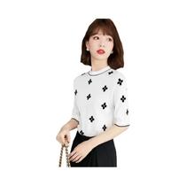 Camiseta Feminina Elegante De Verão Em Tricô Fino Com Bordado Floral E Manga Curta Moda Casual