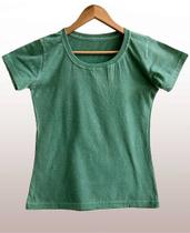 Camiseta Feminina Estonada Verde - 100% Algodão, Selo BCI, Tamanhos P ao GG Camiseta Feminina Estonada Verde - 100% Algodão, Selo BCI, Tamanhos P ao GG