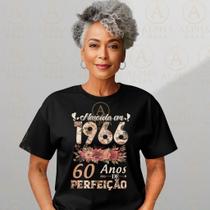 Camiseta Feminina Floral Nascida Em 1966 60 Anos 100% Algodao Premium Camiseta Feminina Floral Nascida Em 1966 60 Anos 100% Algodao Premium
