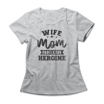 Camiseta Feminina Mom Heroine Studio Geek Camiseta Feminina Mom Heroine Studio Geek