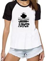 Camiseta feminina nesta cozinha o tempero é amor