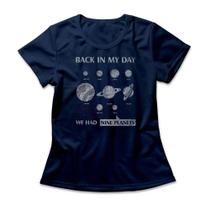 Camiseta Feminina Nove Planetas Camiseta Feminina Nove Planetas