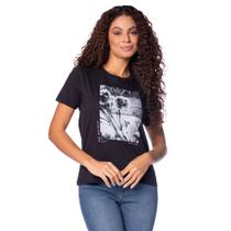 Camiseta Feminina Olho Fatal Estampa Floral Preto/Cinza