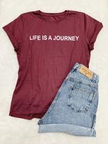 Camiseta feminina Plus Size Bordô Journey