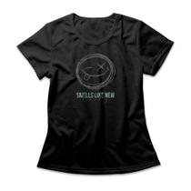 Camiseta Feminina Smells Like New Camiseta Feminina Smells Like New