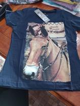 Camiseta feminina tamanho M Camiseta feminina tamanho M