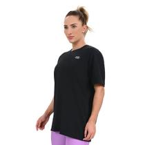 Camiseta Feminina Under Armour Heivyweight Embroid Patch