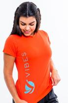 Camiseta feminina vermelha
