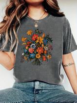 Camiseta Feminina Vintage Harajuku - Manga Curta, Gola Redonda, Estampa Floral