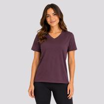 Camiseta Fila Regular V Basic Classic Feminina Marrom Camiseta Fila Regular V Basic Classic Feminina Marrom