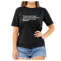 Camiseta Frase Esperando Chegar Minha Carta Feminina