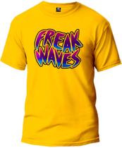 Camiseta Freak Waves Básica Malha Algodão 30.1 Masculina e Feminina Manga Curta