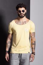 Camiseta Gola Canoa Manhood Fourteen Amarelo