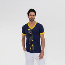 Camiseta Gola Retilínea Geométrica Marinho Camiseta Gola Retilínea Geométrica Marinho
