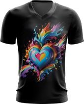 Camiseta Gola V do Orgulho LGBT Coração Amor 9 - Kasubeck Store