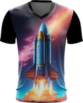 Camiseta Gola V Foguete Espacial Space Rocket Espaço 4 Camiseta Gola V Foguete Espacial Space Rocket Espaço 4