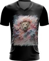 Camiseta Gola V Leão Rei Explosão de Cores Hipnotizante 4 Camiseta Gola V Leão Rei Explosão de Cores Hipnotizante 4