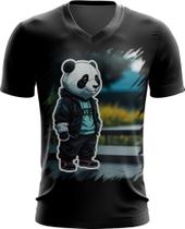 Camiseta Gola V Panda Com Roupa Estilosa 1