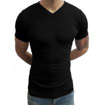 Camiseta Gola V Rasinha Manga Curta