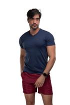 Camiseta Gola V Slim Fit com Proteção UVA/UVB