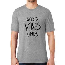 Camiseta Good Vibes Only - Foca na Moda