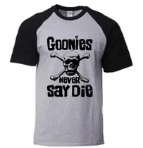 Camiseta Goonies ( Never Say Die )PLUS SIZE Camiseta Goonies ( Never Say Die )PLUS SIZE