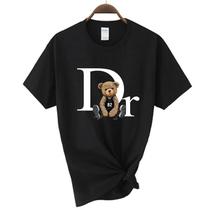 Camiseta Gráfica Feminina De Verão Com Estampa De Urso Fofo, Moda De Marca Luxuosa Para Mulheres Camiseta Gráfica Feminina De Verão Com Estampa De Urso Fofo, Moda De Marca Luxuosa Para Mulheres