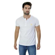 Camiseta Henley Bordado Feroz