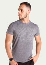 Camiseta Hitech toque gelado Poliamida Pionieri Grafismo Hexagonal Cinza Mescla Camiseta Hitech toque gelado Poliamida Pionieri Grafismo Hexagonal Cinza Mescla
