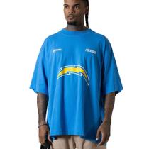 Camiseta Huge Oversized Approve x NFL II Chargers Azul
