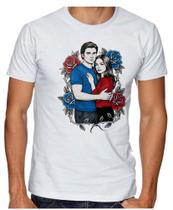 Camiseta infantil até Plus Size Clark E Lana Smallville Camiseta infantil até Plus Size Clark E Lana Smallville