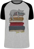 Camiseta Infantil até Plus Size Gatos Leitura Pilha Livros Cat Camiseta Infantil até Plus Size Gatos Leitura Pilha Livros Cat