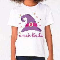 Camiseta infantil branca estampa chapéu de bruxinha linda