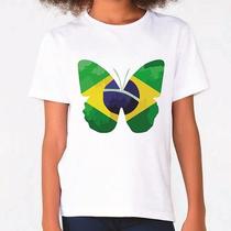 Camiseta infantil branco estampa borboleta bandeira