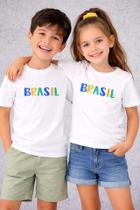 Camiseta Infantil Brasil Escrito Copa do Mundo Torcedor Mirim Camisa Brasil Estampa Colorida Unissex