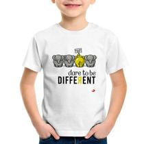 Camiseta Infantil Dare to be different - Foca na Moda