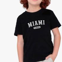 Camiseta Infantil Masculina Preta e Branca Várias Estampas
