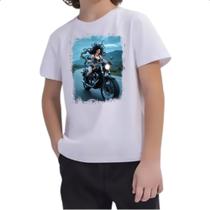 Camiseta Infantil Medusa andando de moto