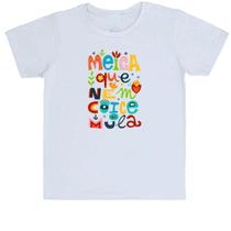 Camiseta Infantil Meiga que nem coice de mula elementos nordestinos