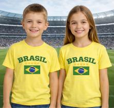 Camiseta Infantil menino menina torcida do Brasil escrita verde Camiseta Infantil menino menina torcida do Brasil escrita verde