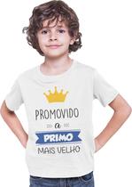 Camiseta infantil Promovido a Primo Mais Velho Branca