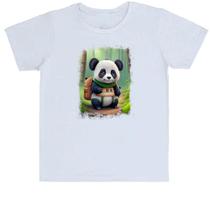 Camiseta Infantil Urso panda aventureiro