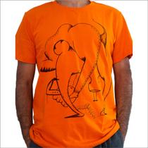 Camiseta Laranja de Algodão com Desenho Artístico